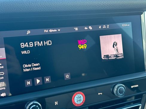 Certified 2025 Porsche Macan image 22