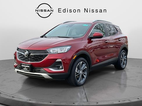 Used 2022 Buick Encore GX Select image 2