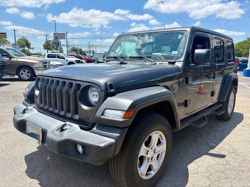 Used 2023 Jeep Wrangler Unlimited Sport AWD/4WD image 7