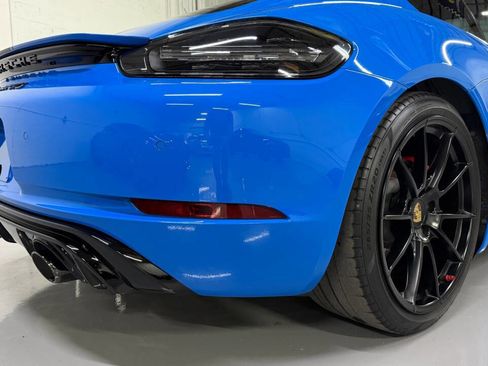 Used 2022 Porsche 718 Cayman GTS RWD image 12