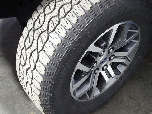 Used 2022 Ford F150 Lariat AWD/4WD image 39