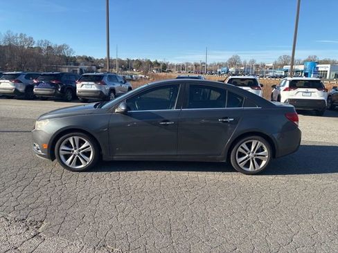Used 2013 Chevrolet Cruze LTZ image 6