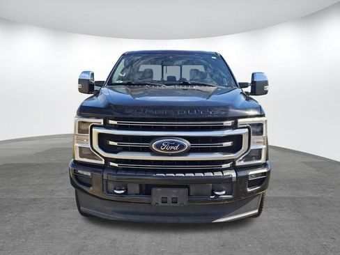 Used 2020 Ford F250 Platinum w/ FX4 Off-Road Package image 2