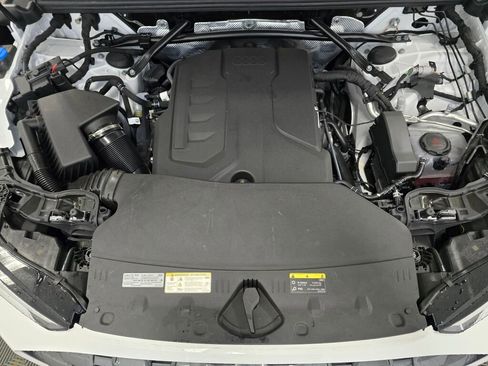 New 2025 Audi Q5 Premium image 11