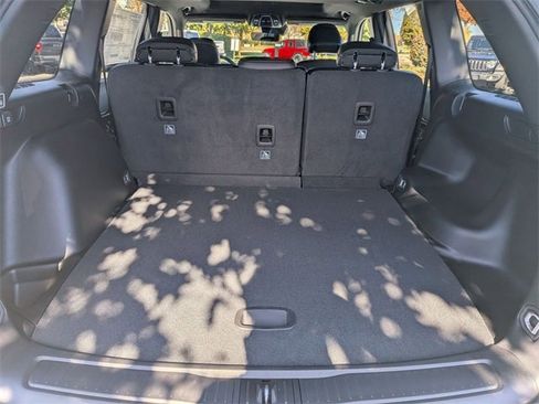 New 2025 Jeep Grand Cherokee Altitude image 29