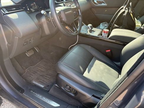 Used 2025 Land Rover Range Rover Velar Dynamic SE AWD/4WD image 14