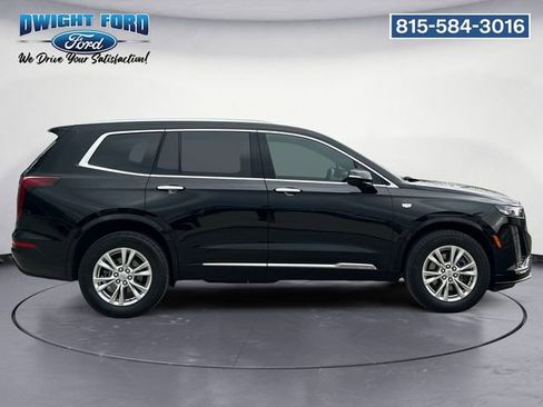 Used 2023 Cadillac XT6 Luxury w/ LPO, Floor Liner Package AWD/4WD image 6