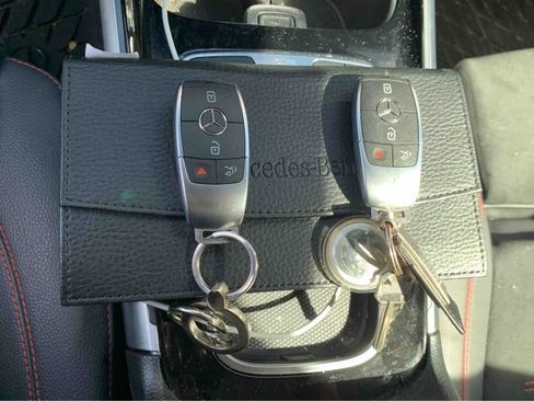 Used 2024 Mercedes-Benz GLB 250 image 8