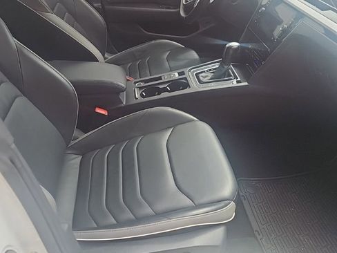 Used 2023 Volkswagen Arteon SEL AWD/4WD image 16