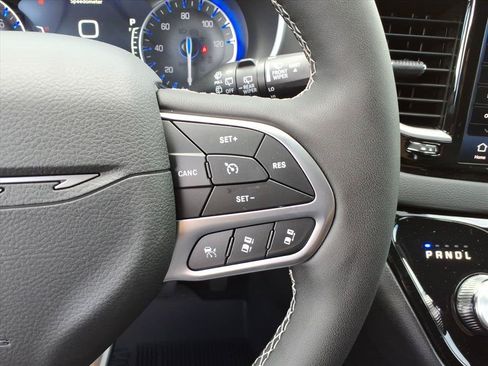 New 2027 Chrysler Pacifica LX FWD image 24