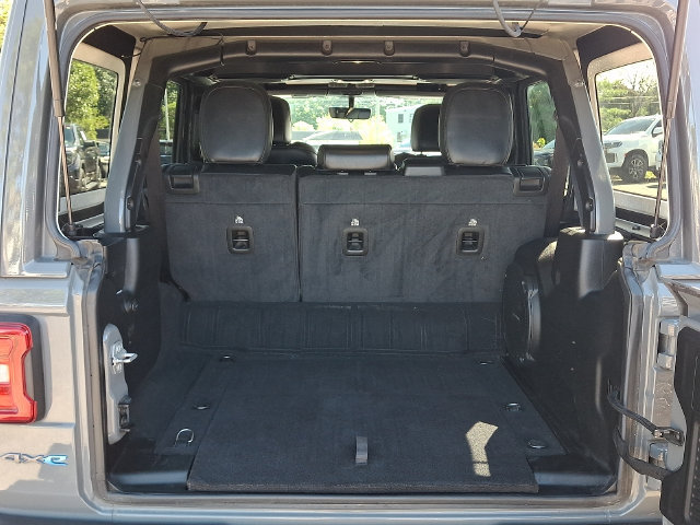 Used 2023 Jeep Wrangler Unlimited Rubicon 4xe AWD/4WD image 31