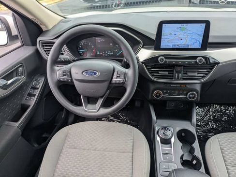 Used 2020 Ford Escape SE FWD image 17