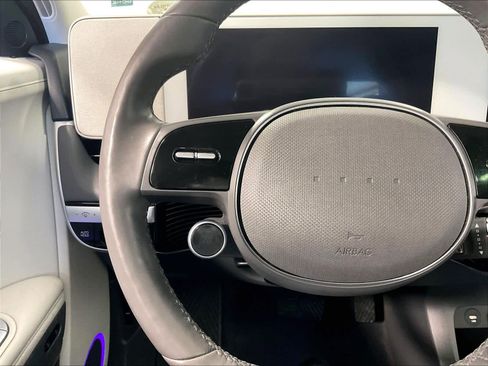 Used 2023 Hyundai Ioniq 5 Limited image 23