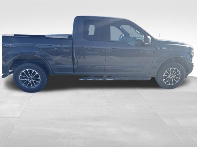 Used 2018 Ford F150 XLT w/ Equipment Group 302A Luxury AWD/4WD image 19
