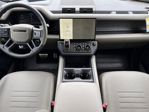 New 2026 Land Rover Defender 110 OCTA AWD/4WD image 14