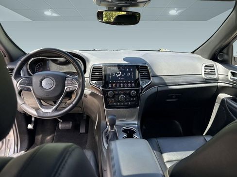 Used 2021 Jeep Grand Cherokee Limited w/ Luxury Group II image 14