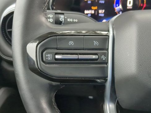 Used 2024 Chevrolet Colorado LT w/ LT Convenience Package image 23