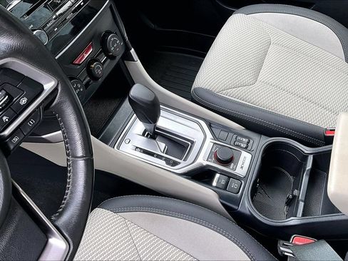 Used 2023 Subaru Forester Premium AWD/4WD image 18