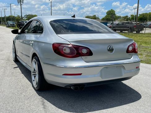 Used 2012 Volkswagen CC Sport FWD image 9