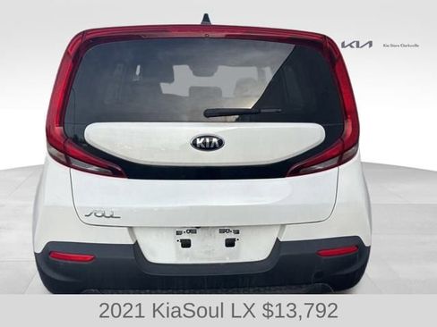 Used 2021 Kia Soul LX image 7