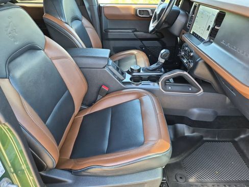 Used 2024 Ford Bronco Outer Banks AWD/4WD image 21
