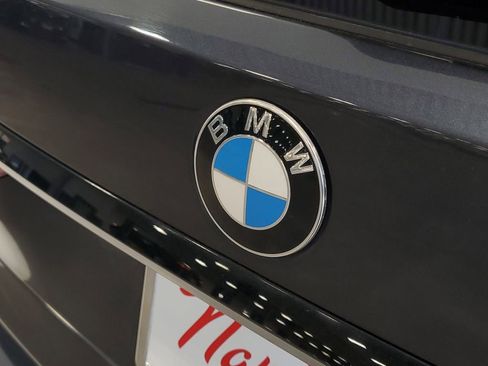 Used 2020 BMW X7 xDrive40i w/ M Sport Package AWD/4WD image 7