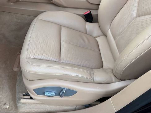 Used 2015 Porsche Cayenne Diesel image 16