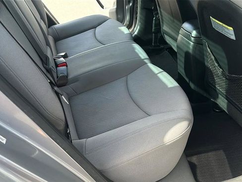 Used 2013 Hyundai Elantra GLS w/ Preferred Pkg FWD image 27