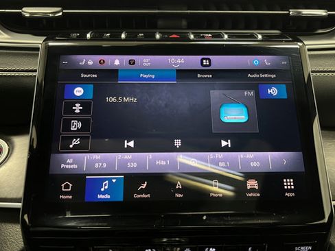 Used 2024 Jeep Grand Cherokee Limited w/ Luxury Tech Group II AWD/4WD image 29