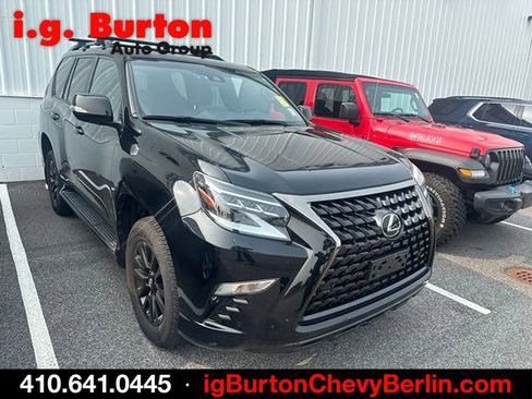 Used 2023 Lexus GX 460 w/ Black Line Special Edition AWD/4WD image 2