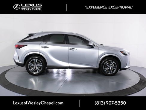 Used 2025 Lexus RX 350 Premium FWD image 2