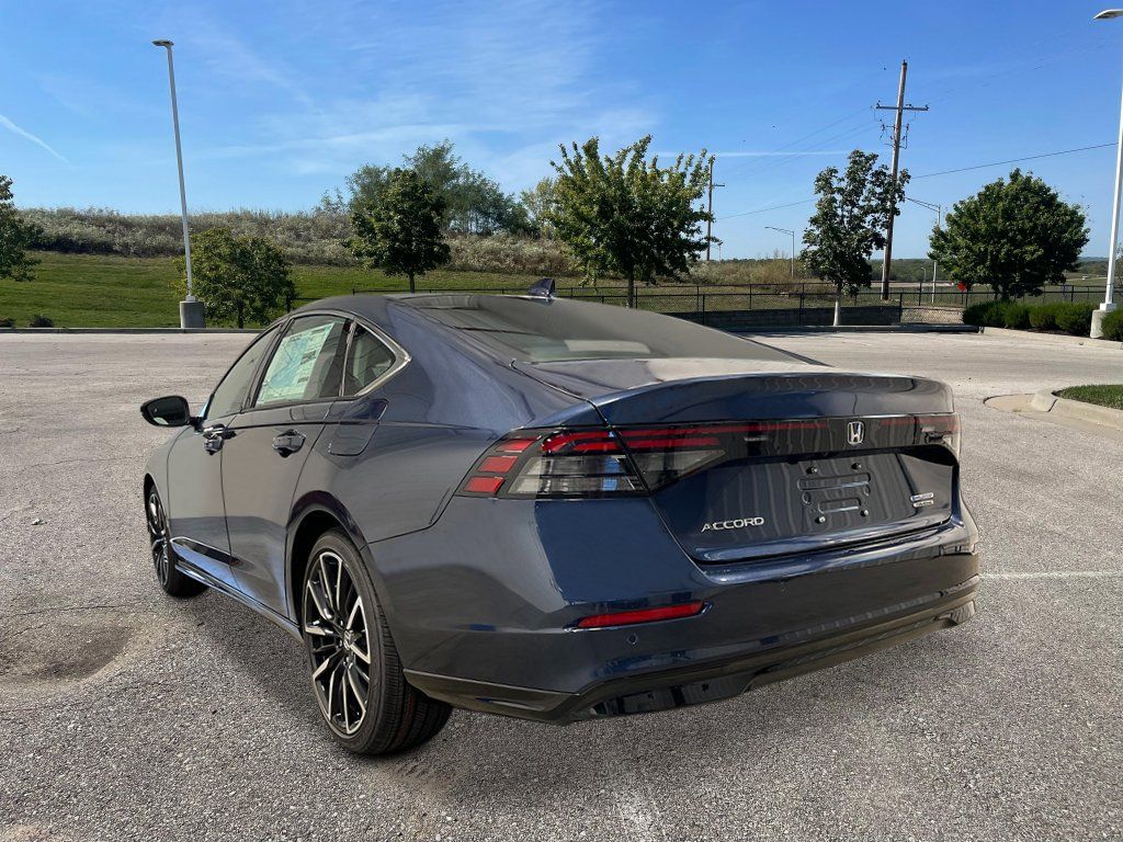 New 2026 Honda Accord Touring image 4