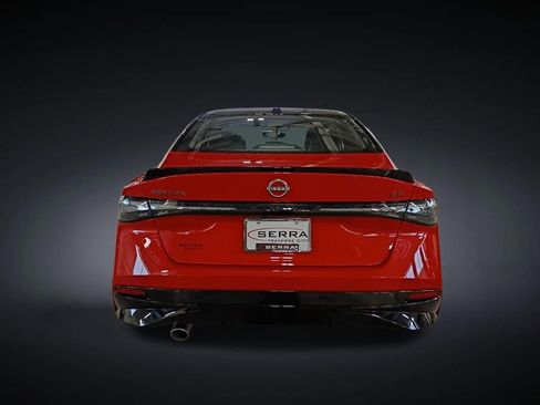 New 2026 Nissan Sentra SR w/ SR Premium Package FWD image 5