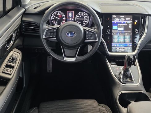 Used 2024 Subaru Outback Premium image 12