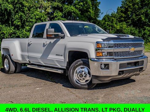 Used 2019 Chevrolet Silverado 3500 LT w/ LT Convenience Package AWD/4WD image 1