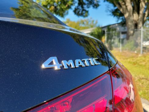 Certified 2025 Mercedes-Benz C 300 4MATIC Sedan image 8