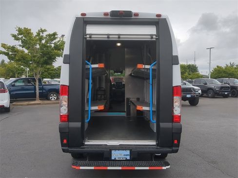 Used 2024 RAM ProMaster 3500 w/ Delivery Van Package image 23