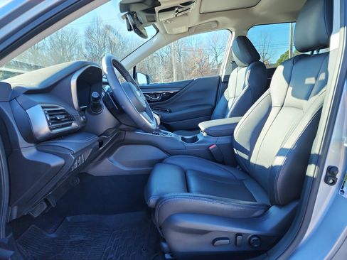Certified 2025 Subaru Outback Limited image 10