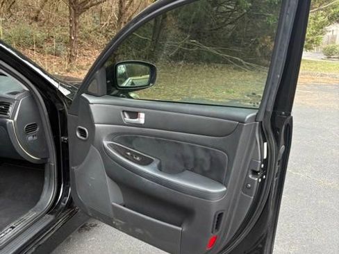 Used 2013 Hyundai Genesis 5.0 R-Spec image 22