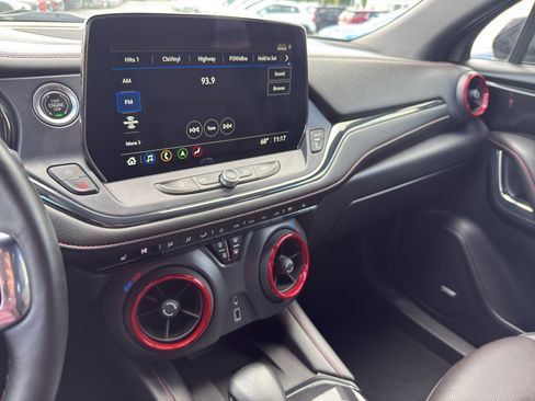 Certified 2023 Chevrolet Blazer RS image 22