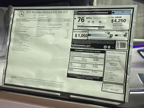 New 2025 Mercedes-Benz Maybach EQS 680 4MATIC image 31