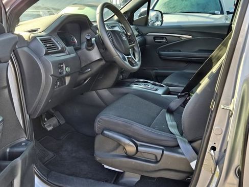 Used 2019 Honda Passport Sport image 14