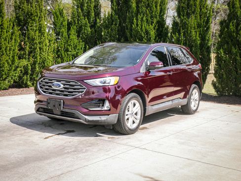 Used 2020 Ford Edge SEL w/ Convenience Package image 5