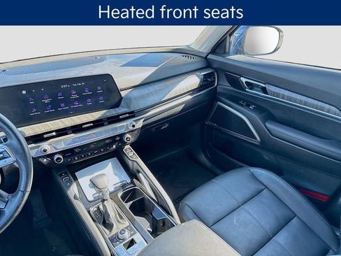 Used 2023 Kia Telluride EX w/ EX Captain's Chair Package image 29