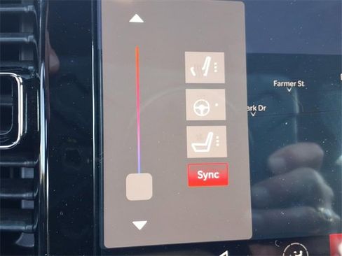 Used 2024 Dodge Durango GT image 7