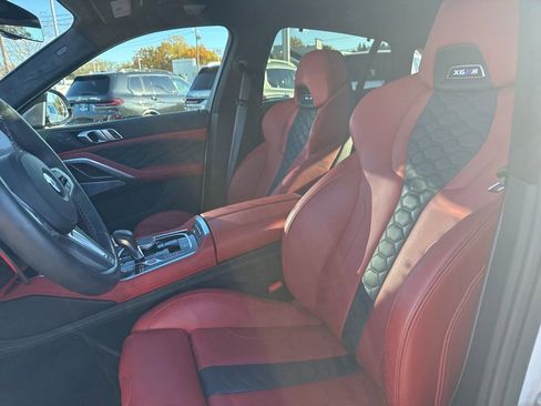 Used 2025 BMW X6 M Competition w/ Executive Package image 10