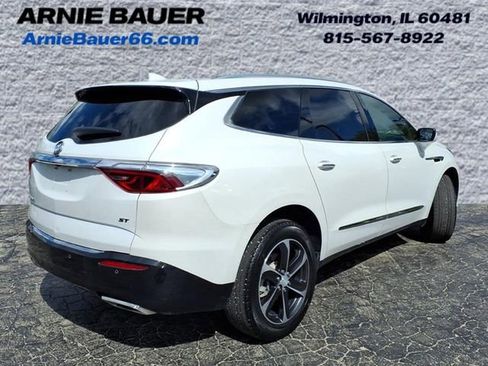 Used 2022 Buick Enclave Essence w/ Experience Buick Package image 6