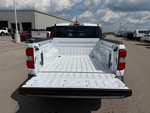 New 2025 Ford Maverick XLT image 34