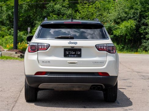 Used 2020 Jeep Compass Limited AWD/4WD image 5