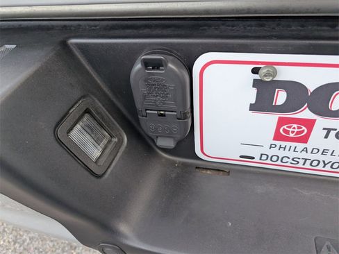 Used 2019 Ford F150 Platinum w/ Equipment Group 701A Luxury image 40